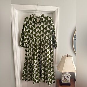 Green Geometric Patterned Dress